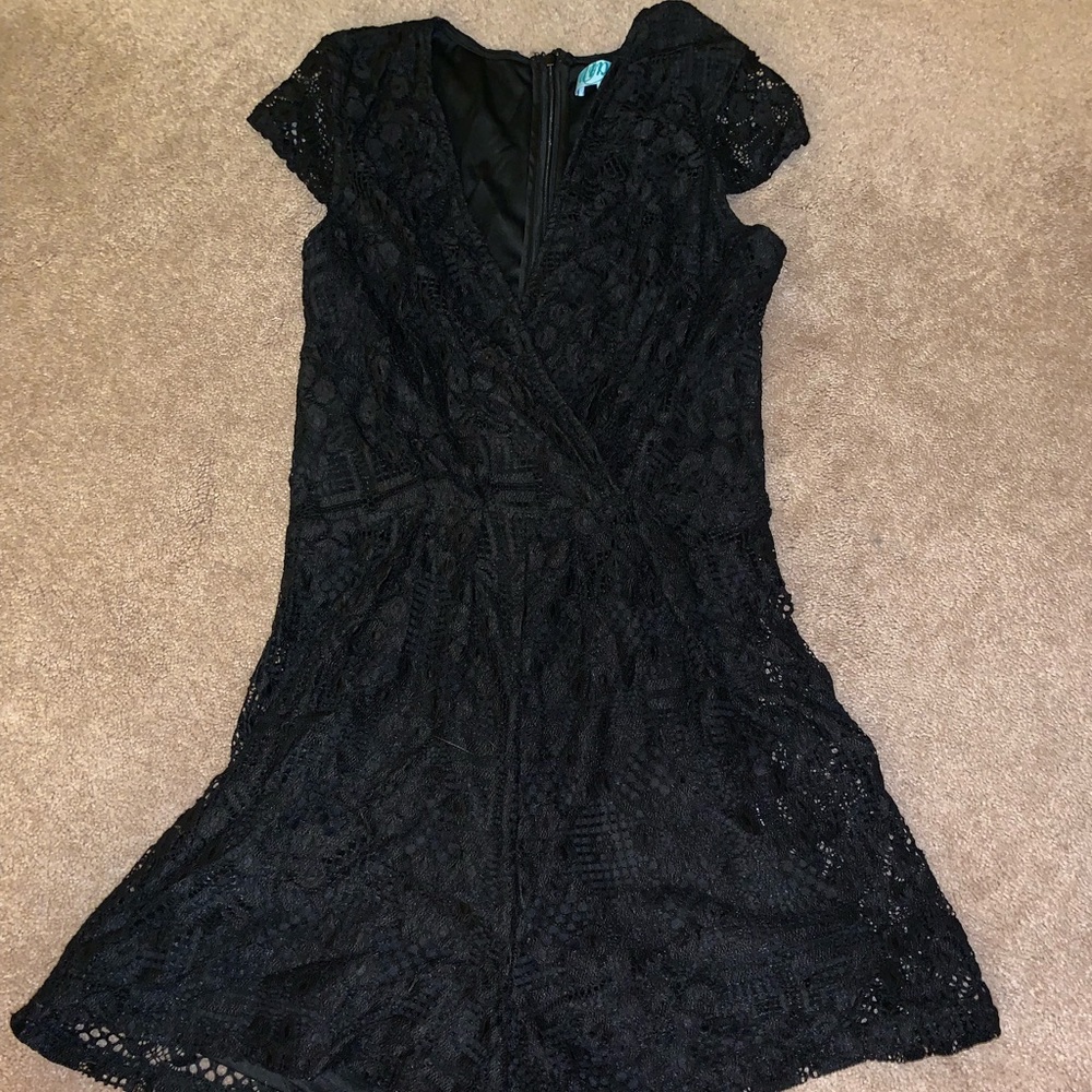 Francesca’s black lacy romper